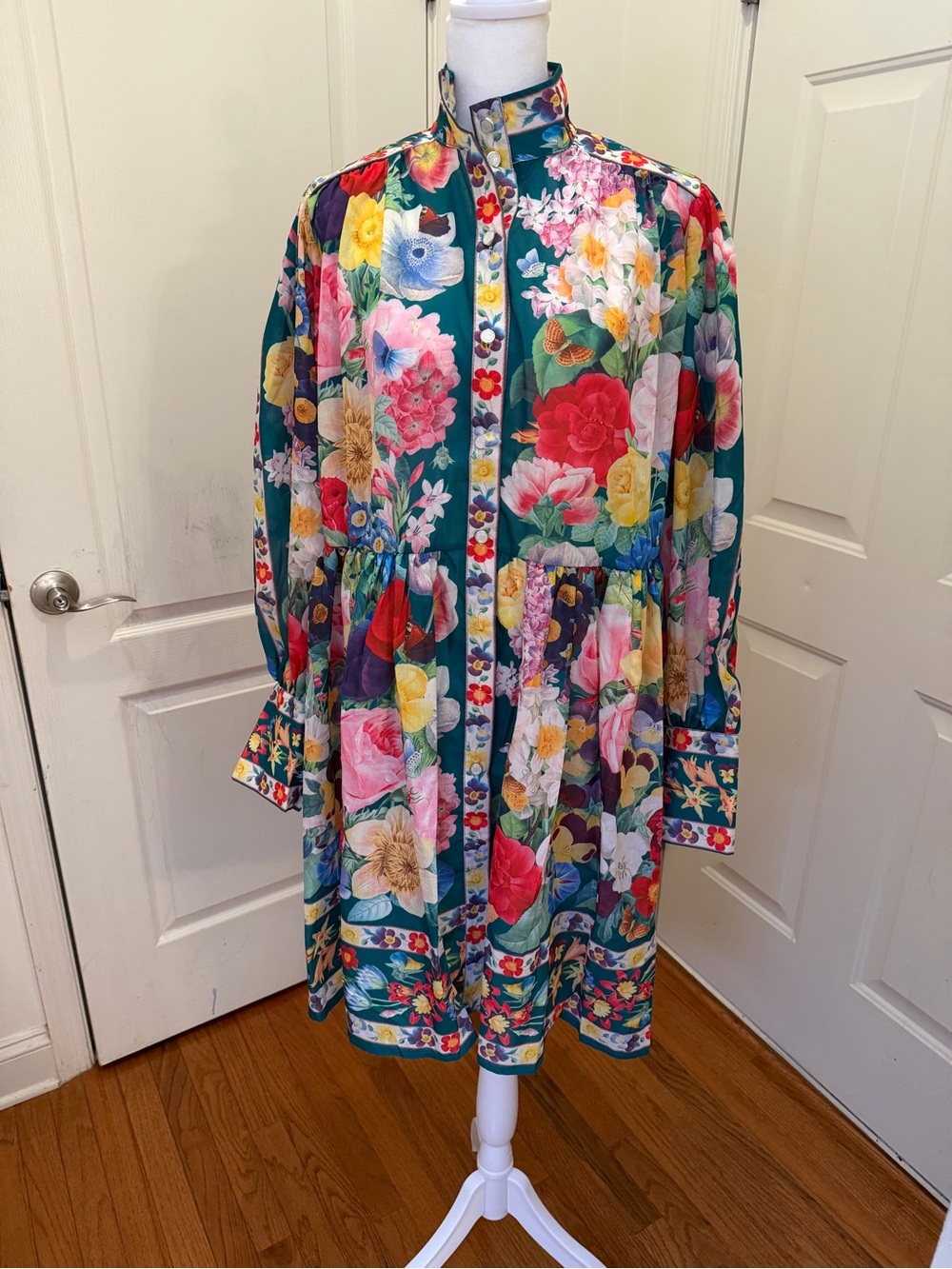 NWT Women’s Floral Pleated High Collar with Belt Dress Size M - Picture 5 of 15